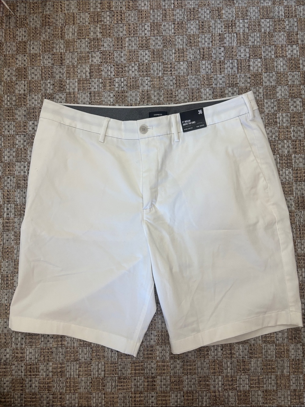 Express Men's White Flat Front Chino Shorts NWT
